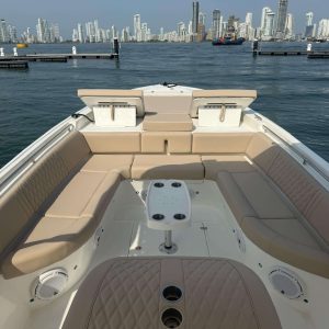 Bote luxury 34 fts 4.4