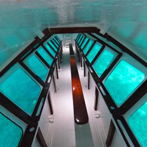 Semi-Submarino-Manati-en-San-Andres-Islas-Colombia
